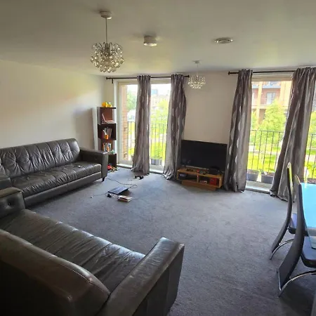 Radiant Homes Central Glasgow 2 Bedrooms 2 Bathrooms Free Parking Exterior photo